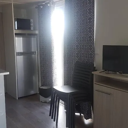 Natur Camping Bungalow T2 - 7 帕塔亚什